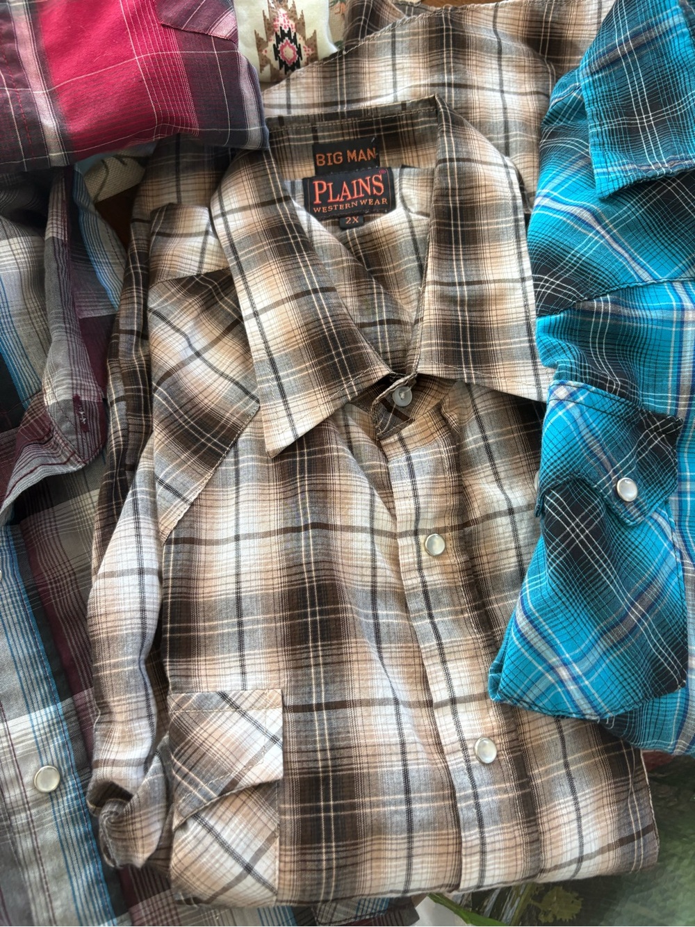 Men’s Shirts - Picture 5 of 16